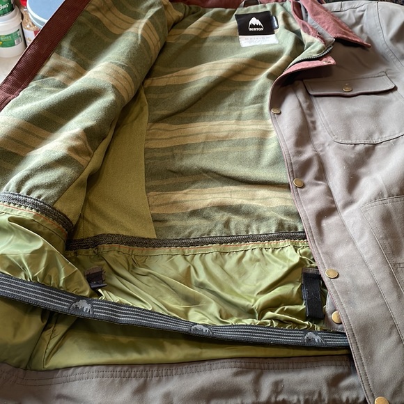 Burton Dunmore RARE sold out most places. - Picture 4 of 5